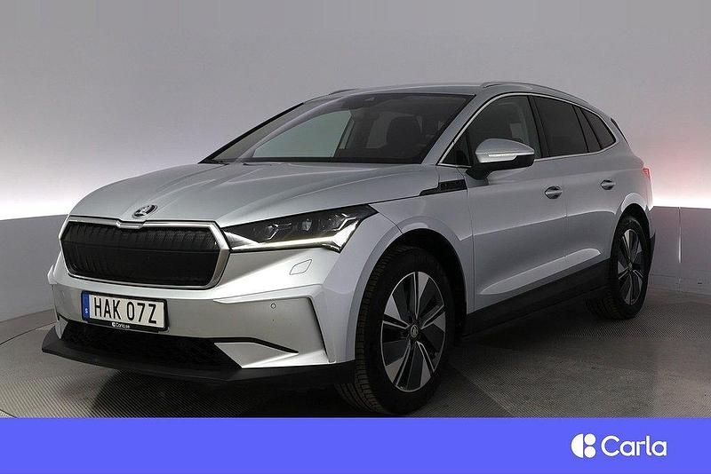 Grå Begagnad 2021 Skoda Enyaq iV SUV | 321 900 kr (Bra pris) - Bild 1/4