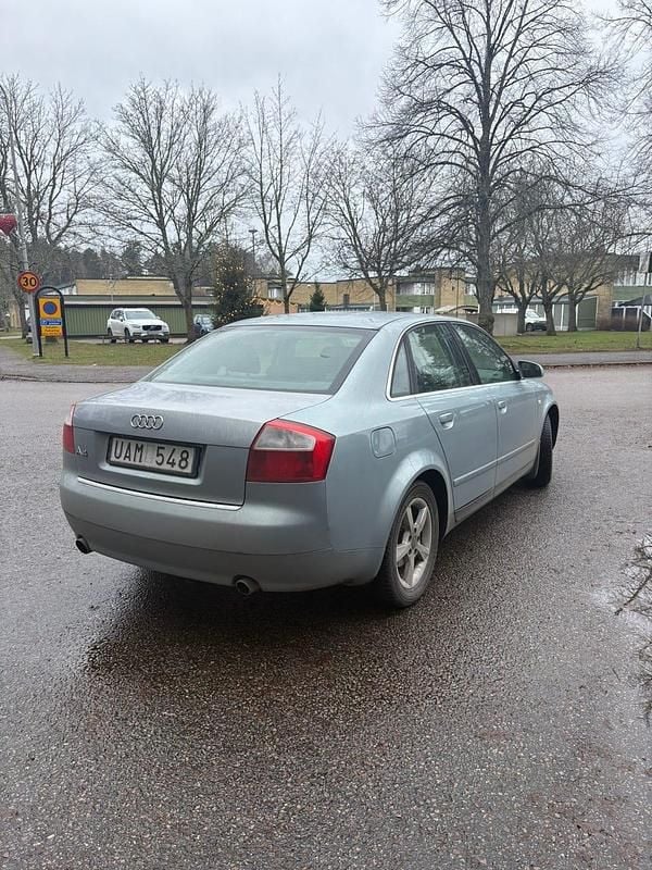 Begagnad 2003 Audi A4 Sedan | 42 999 kr (Marknadspris) - Bild 1/4