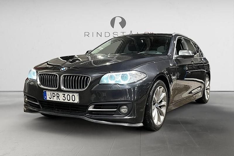 Grå Begagnad 2014 BMW 520 Kombi | 109 900 kr (Bra pris) - Bild 1/3