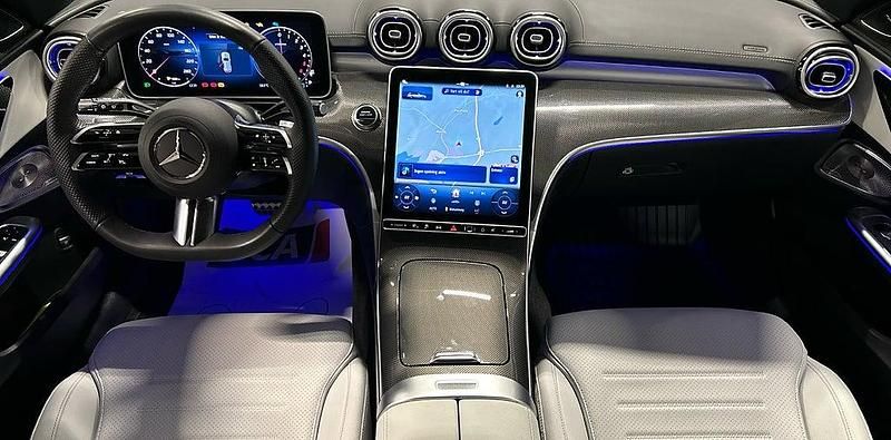 Begagnad Mercedes C300e Advanced Plus 313 HK (230 kW) 2025 Grå Kombi