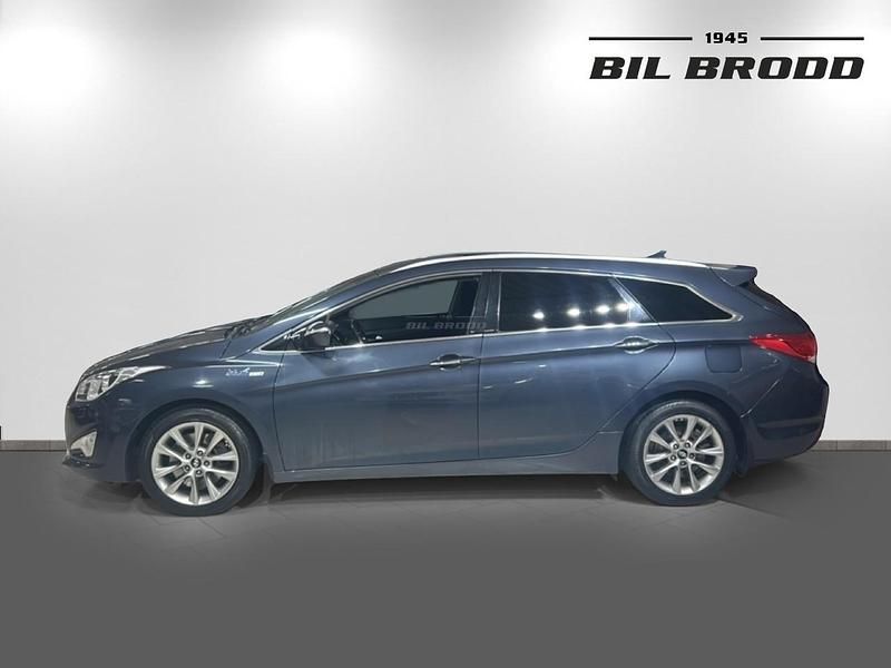 Begagnad Hyundai i40 137 HK (100 kW) 2014 Blå Kombi