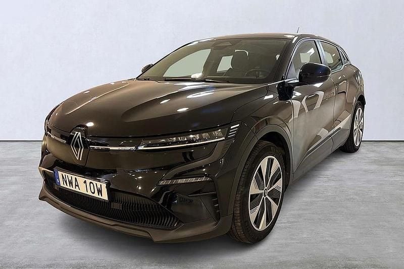 Svart Begagnad 2022 Renault Mégane Evolution Halvkombi | 284 900 kr (Dyr) - Bild 1/4
