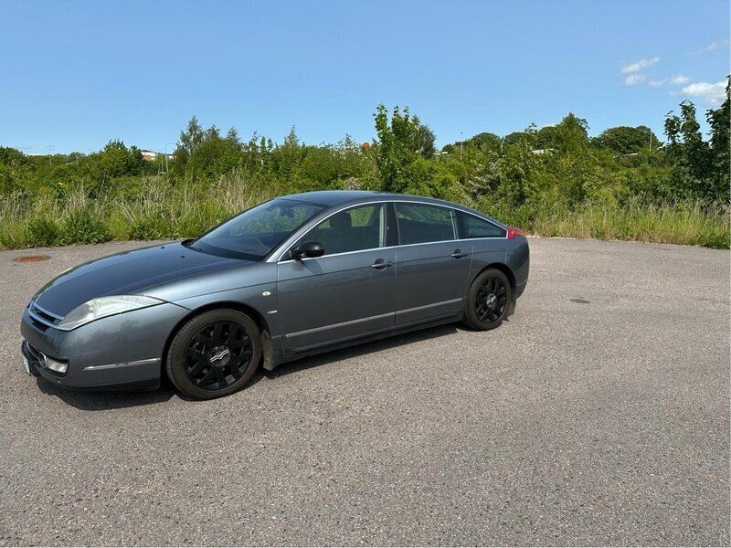 Grå Begagnad 2009 Citroën C6 Sedan | 59 000 kr - Bild 1/4