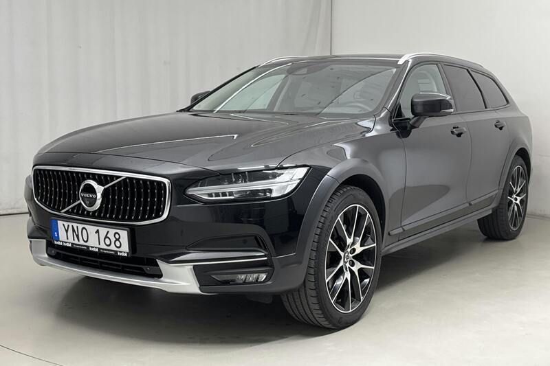 Svart Begagnad 2018 Volvo V90 CC Pro Kombi | 269 800 kr (Lite dyr) - Bild 1/4