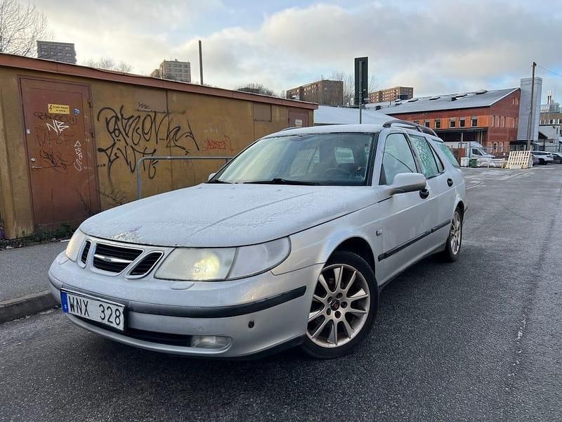 Begagnad 2005 Saab 9-5 Kombi | 10 000 kr (Superpris) - Bild 1/4