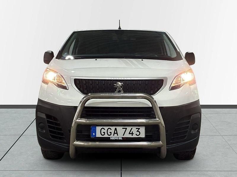Begagnad Peugeot Expert S 95 HK (69 kW) 2018 Van
