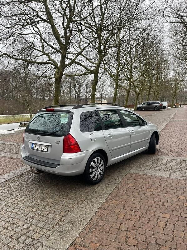 Begagnad Peugeot 307 136 HK (100 kW) 2007 Kombi