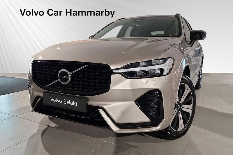 Grå Begagnad 2023 Volvo XC60 Ultimate SUV | 538 900 kr (Dyr) - Bild 1/3