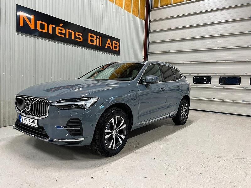 Grå Begagnad 2023 Volvo XC60 SUV | 469 000 kr (Superpris) - Bild 1/4