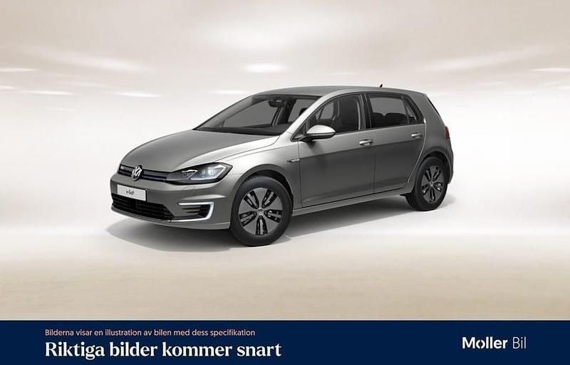 Silver Begagnad 2020 VW e-Golf Halvkombi | 179 900 kr (Marknadspris) - Bild 1/4