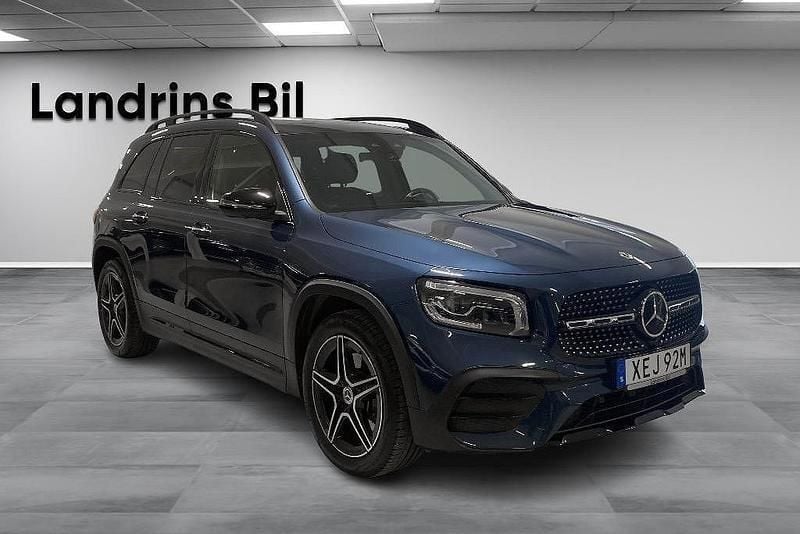 Begagnad Mercedes GLB220 AMG line 191 HK (140 kW) 2022 Blå SUV