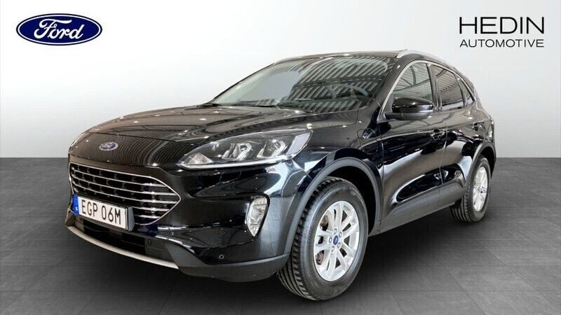 Svart (black) Begagnad 2022 Ford Kuga Titanium SUV | 259 900 kr (Bra pris) - Bild 1/4