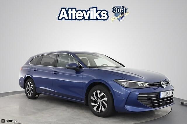 Begagnad 2024 VW Passat Business | 344 900 kr (Lite dyr) - Bild 1/4
