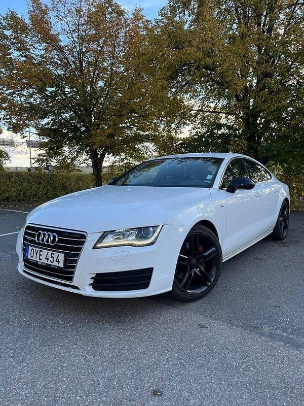 Vit Begagnad 2011 Audi A7 Sportback S-Line Halvkombi | 194 900 kr (Marknadspris) - Bild 1/4