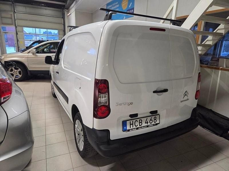Begagnad Citroën Berlingo 75 HK (55 kW) 2015 Vit Minibuss