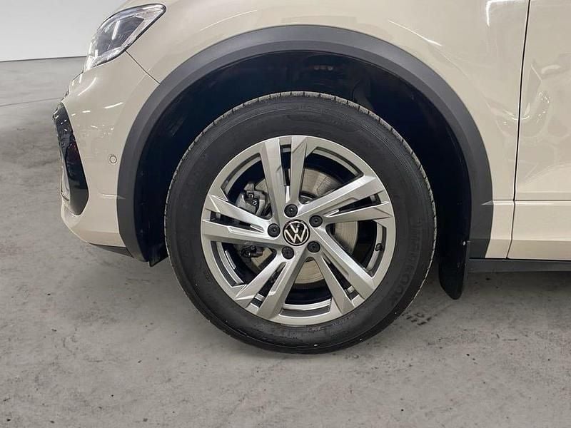 Begagnad VW T-Roc R-line 151 HK (111 kW) 2023 Grå SUV