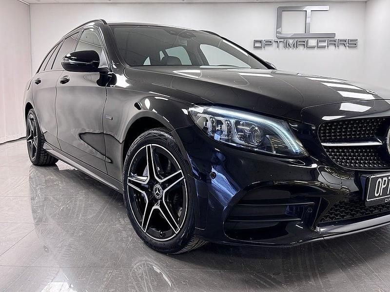 Begagnad Mercedes C300e Premium 211 HK (155 kW) 2021 Svart Kombi