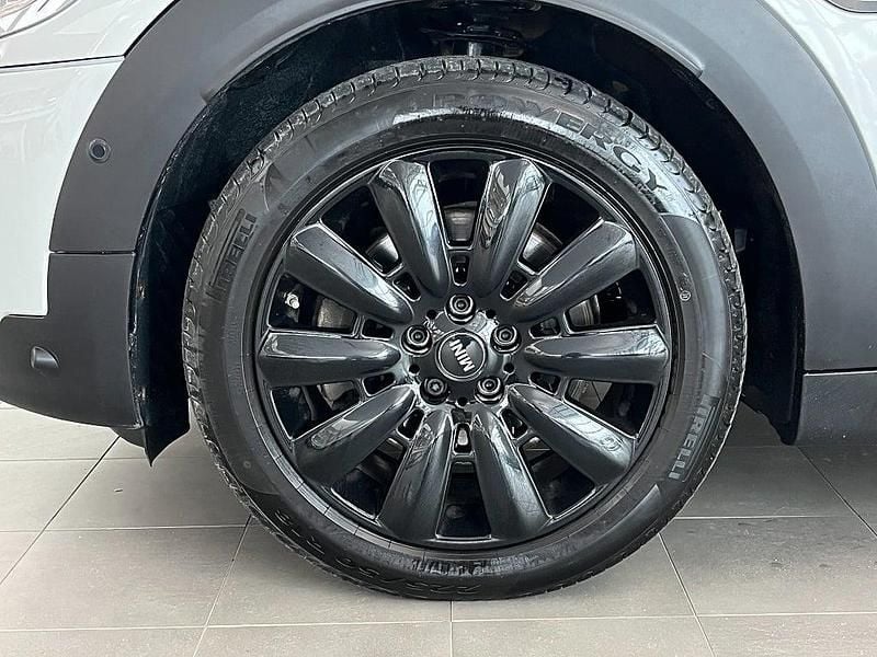 Begagnad Mini Countryman 125 HK (91 kW) 2020 Silver SUV