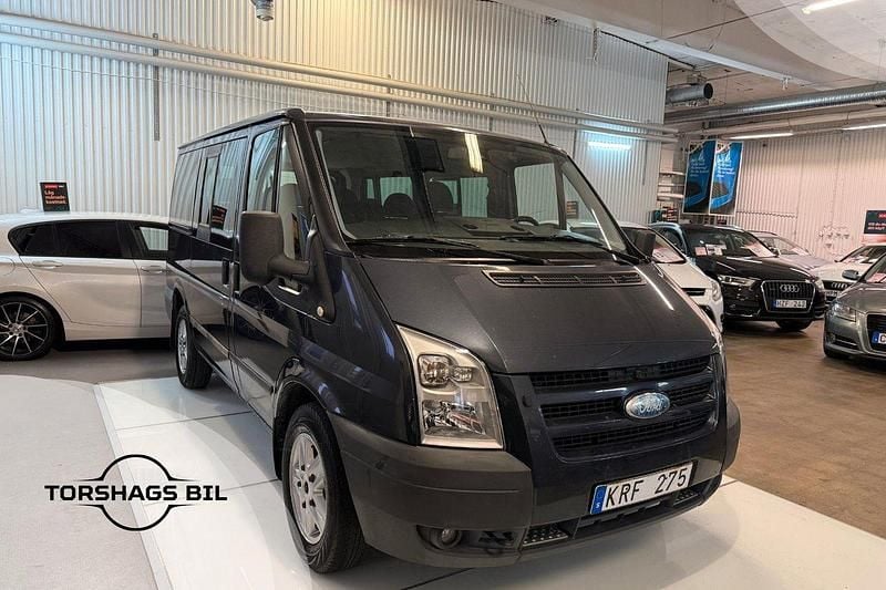Grå Begagnad 2011 Ford Tourneo Limited Minibuss | 84 900 kr - Bild 1/3