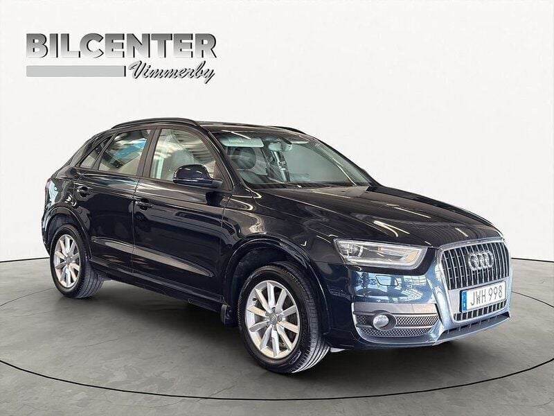 Blå Begagnad 2013 Audi Q3 SUV | 109 500 kr (Marknadspris) - Bild 1/4