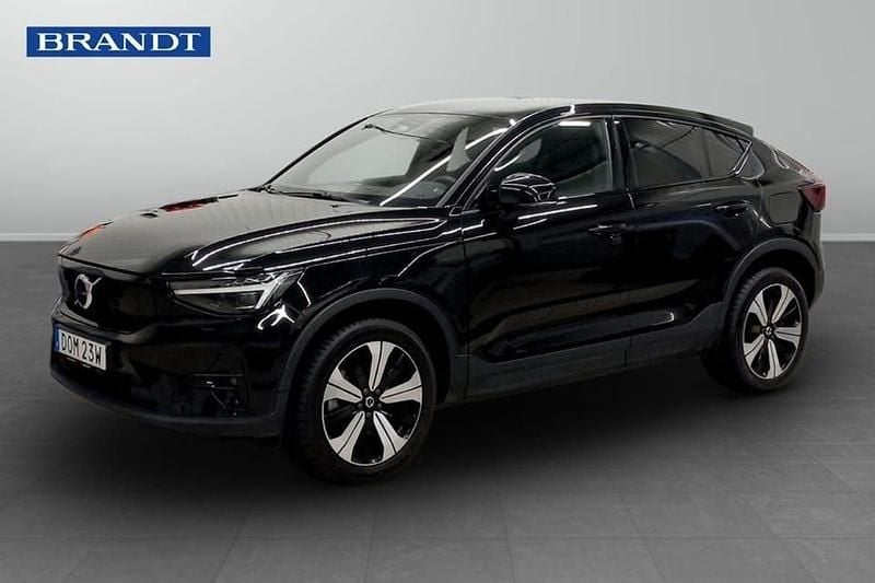 Svart Begagnad 2023 Volvo C40 Plus SUV | 339 900 kr (Marknadspris) - Bild 1/4