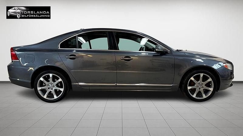 Begagnad Volvo S80 Summum 166 HK (122 kW) 2011 Grå Sedan