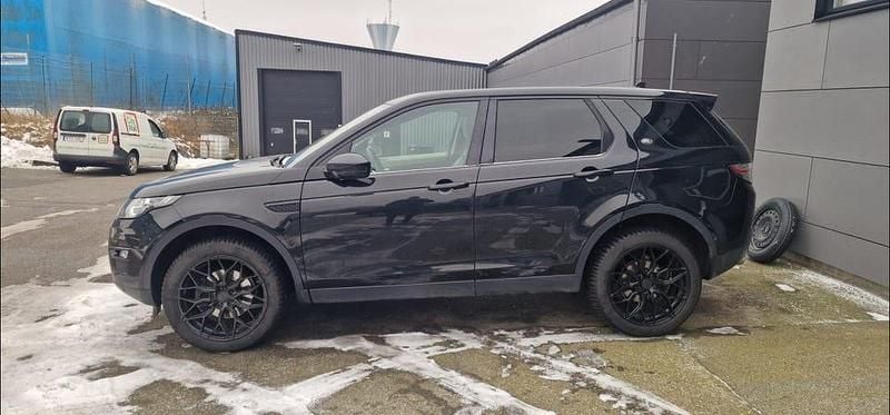 Begagnad Land Rover Discovery Sport 180 HK (132 kW) 2016 Svart SUV