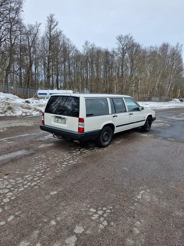 Begagnad Volvo 740 115 HK (84 kW) 1992 Kombi