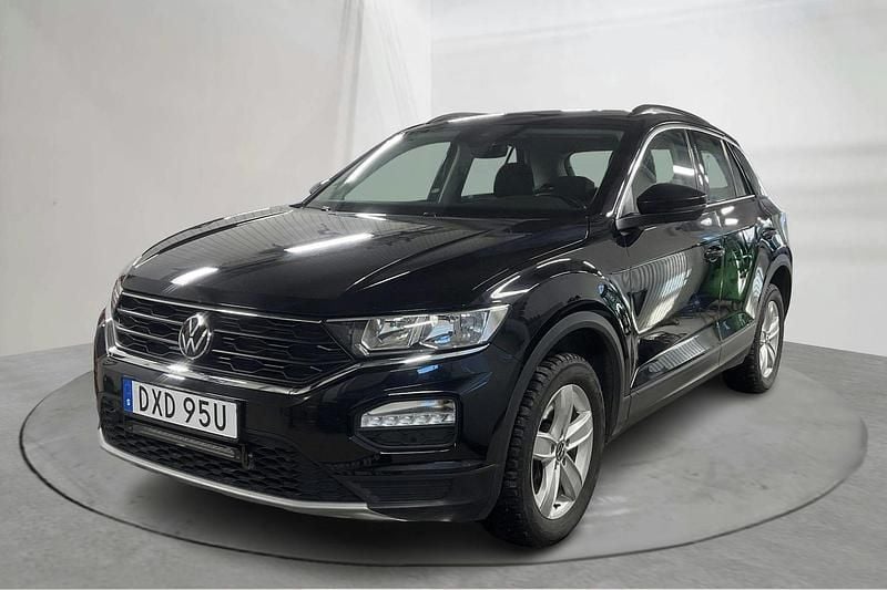 Svart Begagnad 2021 VW T-Roc SUV | 179 000 kr (Superpris) - Bild 1/4