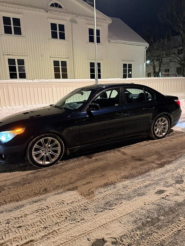 Begagnad BMW 525 192 HK (141 kW) 2005 Sedan