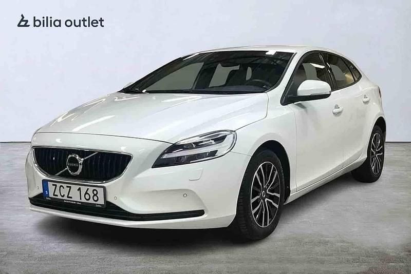 Vit Begagnad 2018 Volvo V40 Kombi | 172 900 kr (Lite dyr) - Bild 1/1
