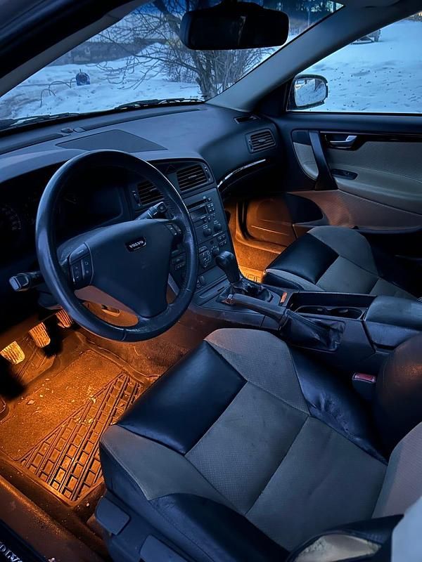 Begagnad Volvo S60 140 HK (102 kW) 2001 Sedan