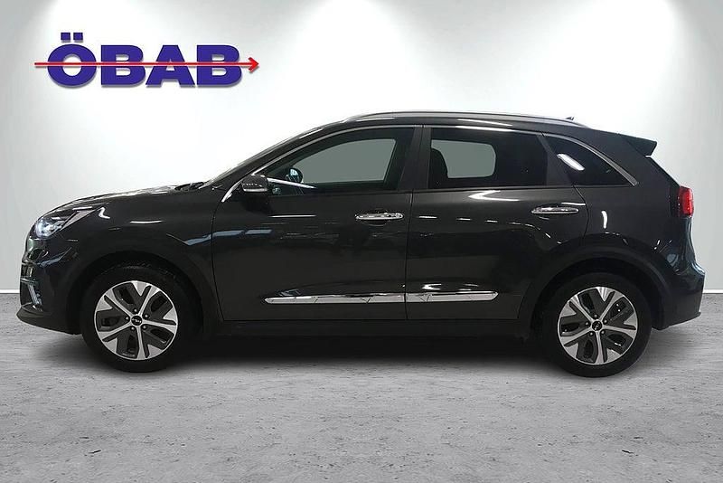 Begagnad Kia e-Niro Advance 150 kW (204 HK) 2021 Grå SUV