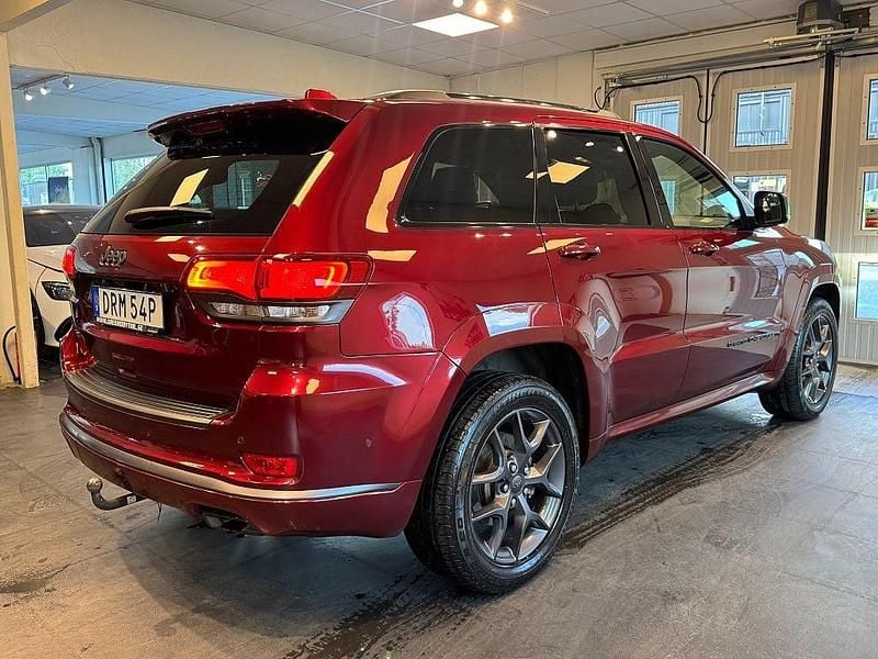 Begagnad Jeep Grand Cherokee 251 HK (184 kW) 2019 Röd SUV