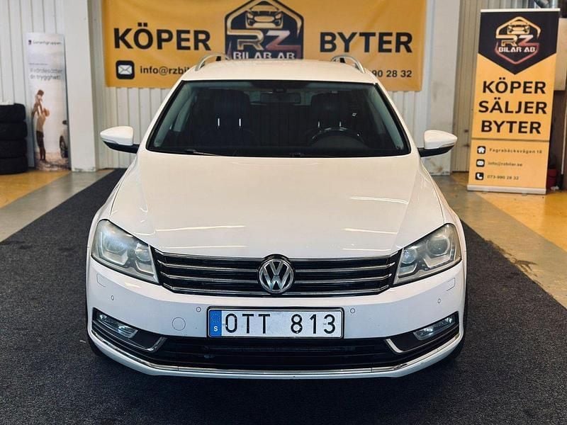 Vit Begagnad 2011 VW Passat GT Kombi | 69 900 kr (Marknadspris) - Bild 1/4