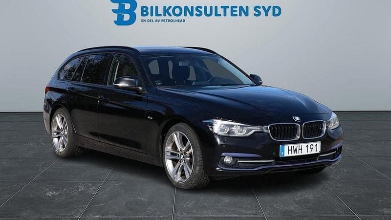 Svart Begagnad 2015 BMW 320 Kombi | 129 900 kr (Bra pris) - Bild 1/4