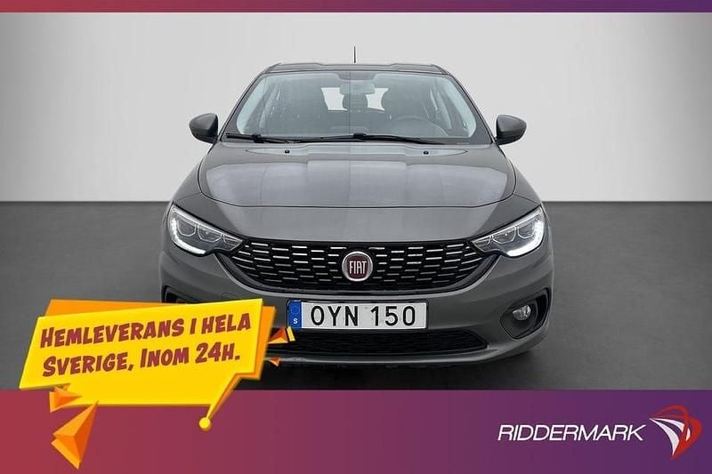 Begagnad Fiat Tipo Lounge 120 HK (88 kW) 2017 Grå Halvkombi
