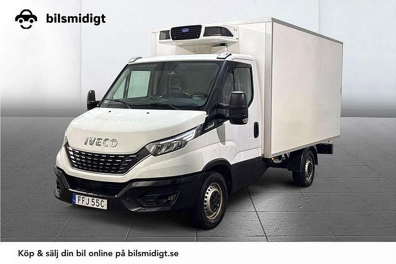 Vit Begagnad 2021 Iveco Daily Van | 247 900 kr (Superpris) - Bild 1/4