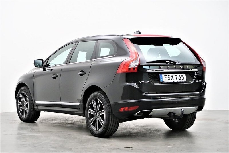 Såld Volvo XC60 D4 AWD / Summum / ., begagnad 2017, 12 275