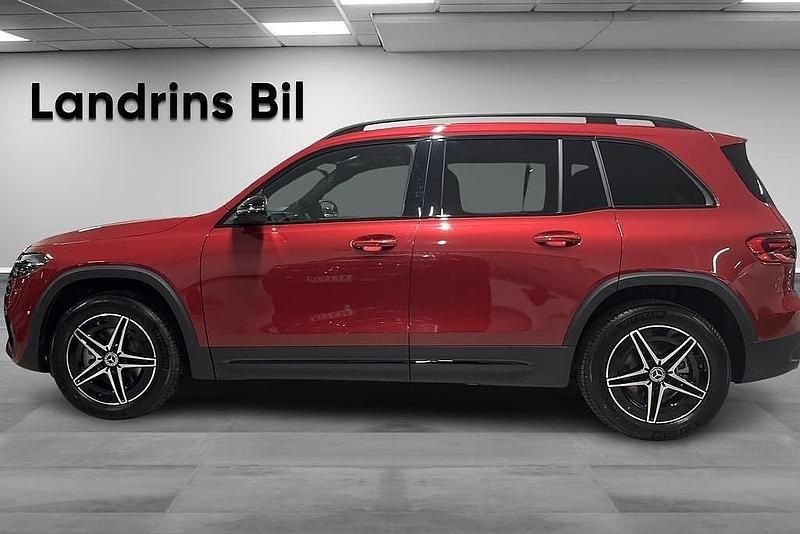 Ny Mercedes EQB300 AMG line 167 kW (228 HK) 2025 SUV