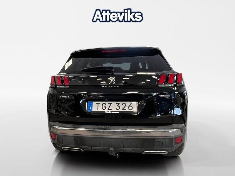 Begagnad Peugeot 3008 167 HK (122 kW) 2018 Svart SUV