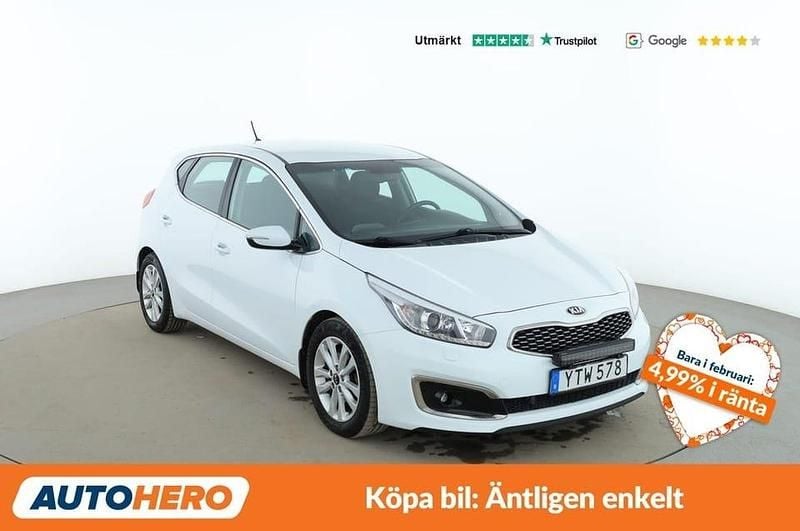 Begagnad Kia Ceed Advance 136 HK (100 kW) 2017 Vit Halvkombi