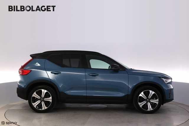 Begagnad Volvo XC40 Ultimate 185 kW (252 HK) 2022 Blå SUV