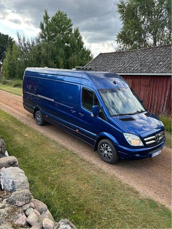 Silver Begagnad 2006 Mercedes Sprinter Van | 99 900 kr (Lite dyr) - Bild 1/4