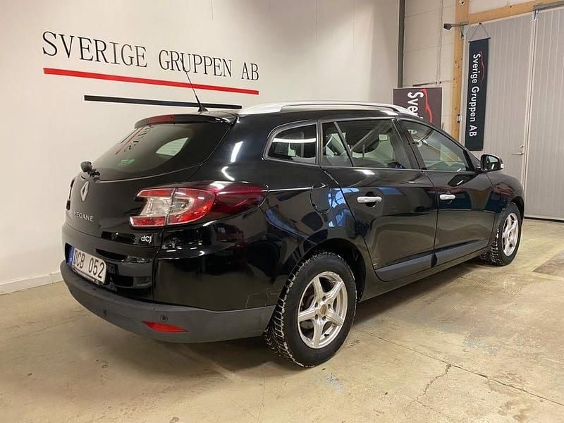 Begagnad Renault Mégane III 90 HK (66 kW) 2012 Svart