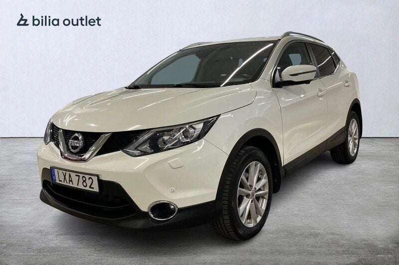 Vit Begagnad 2015 Nissan Qashqai 360º SUV | 139 900 kr (Marknadspris) - Bild 1/4