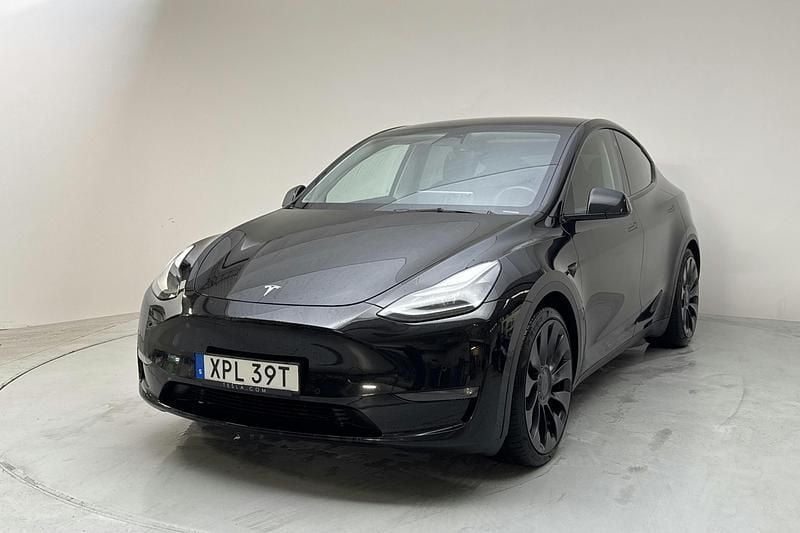 Svart Begagnad 2022 Tesla Model Y SUV | 380 000 kr (Bra pris) - Bild 1/4