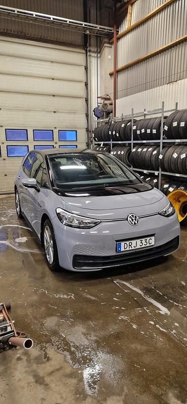 Begagnad VW ID.3 Pro Performance 150 kW (204 HK) 2021 Halvkombi