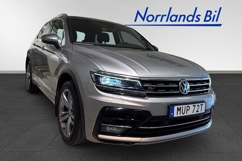 Silver (tungsten silver metallic) Begagnad 2020 VW Tiguan GT SUV | 279 000 kr (Bra pris) - Bild 1/4
