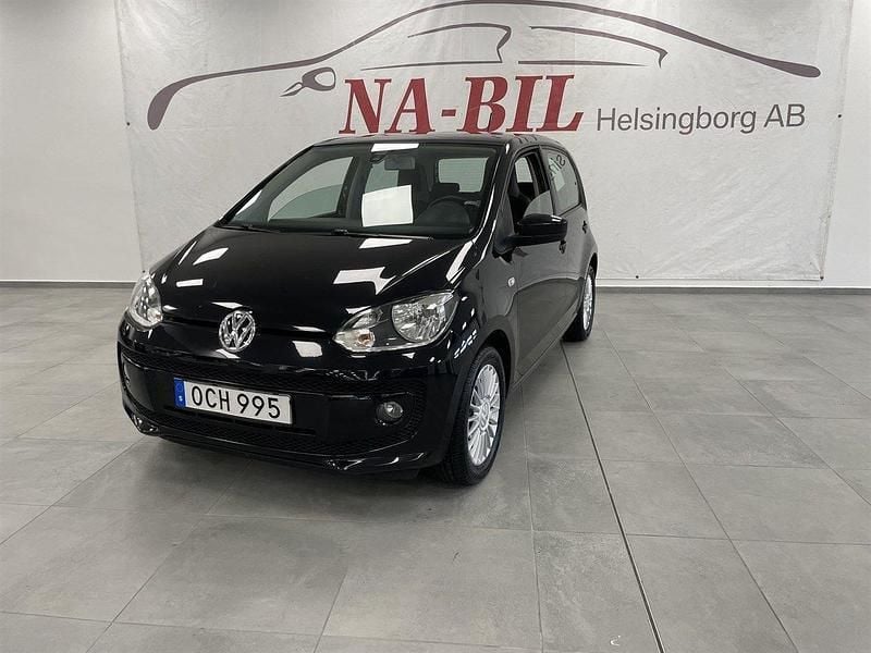 Svart Begagnad 2016 VW up! high up! Halvkombi | 69 900 kr (Lite dyr) - Bild 1/4